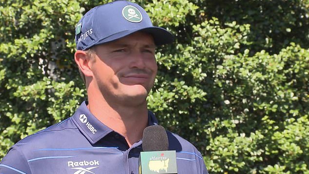 Bryson DeChambeau responde a un periodista en un gélido intercambio de Masters: la estrella estadounidense se eriza después de ser examinada en su palo de golf impreso en 3D luego de una desastrosa primera ronda en Augusta