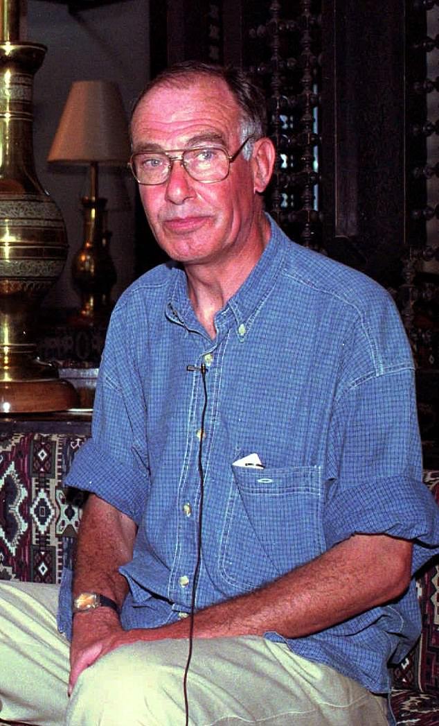 Un ex terrorista que elogió la yihad no debería ser elegido concejal, dice un británico secuestrado por una banda de sus seguidores islamistas en una terrible experiencia