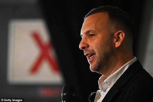 Zack Polanski está intentando que el país prohíba las carreras. Pero el Grand National ha demostrado por qué hay que evitar que genere un agujero de 4.100 millones de libras en la economía, escribe DOMINIC KING.