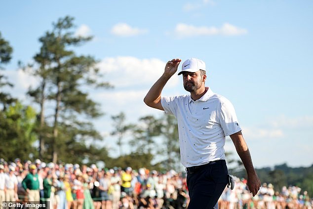 Scottie Scheffler le da un susto a Rory McIlroy en el Masters… pero el liderazgo estadounidense no es suficiente mientras el actual campeón aguanta en un emocionante último día en Augusta.