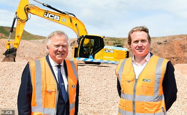 El heredero británico de JCB amenaza con trasladar su empresa multimillonaria a EE. UU. en protesta por la redada del impuesto a la herencia de Rachel Reeves