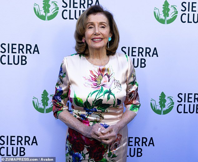 ¡Ven a Cabernet! Una mirada exclusiva al interior del imperio vitivinícola de seis acres y 25 millones de dólares de Nancy Pelosi en el Valle de Napa, que le genera ingresos de hasta 1 millón de dólares al año.