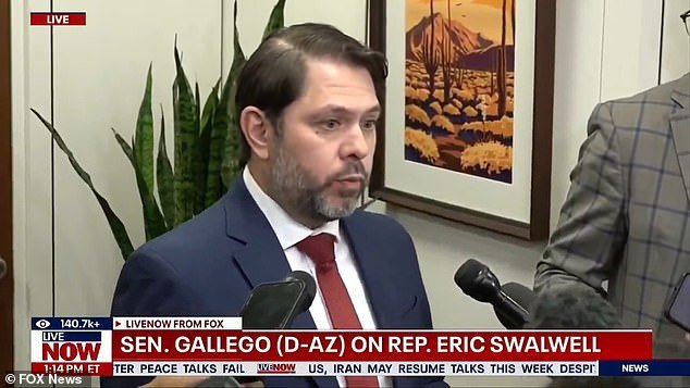 Momento impactante: el mejor amigo de Eric Swalwell rompe a llorar cuando admite que estaba siendo “coqueto”, pero niega haber presenciado supuestas hazañas sexuales.
