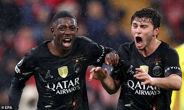 Liverpool 0-2 PSG (0-4 en total) CLASIFICACIONES DE LOS JUGADORES: ¿Quién realizó una de sus mejores actuaciones de la temporada? ¿A quién le falló la toma de decisiones? ¿Y qué estrella estuvo “una y otra vez en la cima” contra uno de los mejores del mundo?