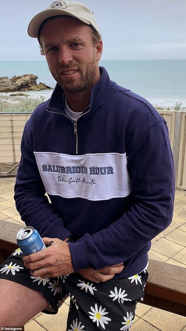 Temores por el hermano desaparecido de la estrella de la AFL, mientras su esposa pide ayuda desesperadamente en las redes sociales