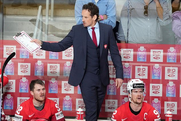 Entrenador de hockey olímpico admite mentir sobre la vacuna COVID-19 requerida para ingresar a China para los Juegos de Invierno de Beijing 2022