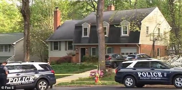 El poderoso ex demócrata Justin Fairfax asesinó a su esposa y luego se suicidó en un ataque de ira en una casa de Virginia valorada en un millón de dólares después de que ella solicitó el divorcio, dice la policía.