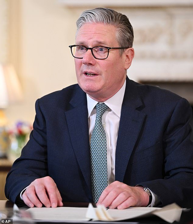 Starmer “dejará claro que Mandelson no aprobó su autorización de seguridad”… la próxima semana