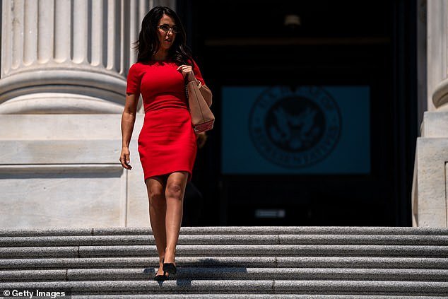 Lauren Boebert pregunta por qué los políticos están “tan cachondos” por las acusaciones de conducta sexual inapropiada… y las reacciones fueron inevitables