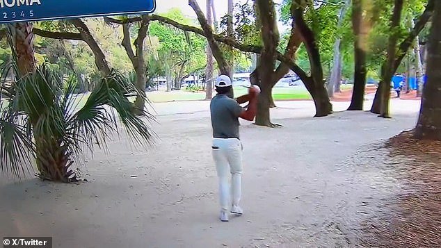 Momento hipócrita, la estrella del PGA Tour, Max Homa, arroja su palo con ira… días después de sufrir una crisis de golfista “mimado”