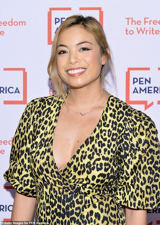 El autor de Condé Nast, propietario de una casa de piedra rojiza valorada en 2,2 millones de dólares en Brooklyn, admite con orgullo haber robado en Whole Foods… y lo justifica con una excusa muy brillante