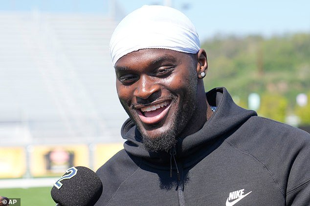 Jeremiyah Love, el principal prospecto de la NFL, se burla de los fanáticos de los New York Giants antes del draft: “Creo que haría grandes cosas”