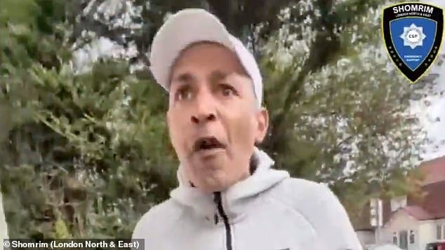 Un matón repugnante llama a un hombre judío “judío sucio” y “asesino de bebés” en un ataque antisemita no provocado.