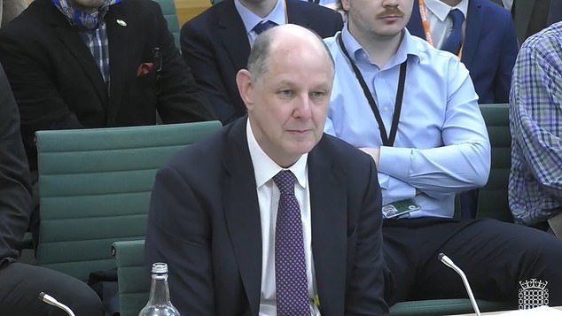 Otro funcionario critica a Starmer: los funcionarios no creían que Mandelson necesitara ser examinado e instaron al Ministerio de Relaciones Exteriores a aprobar el nombramiento, dice Mandarin.