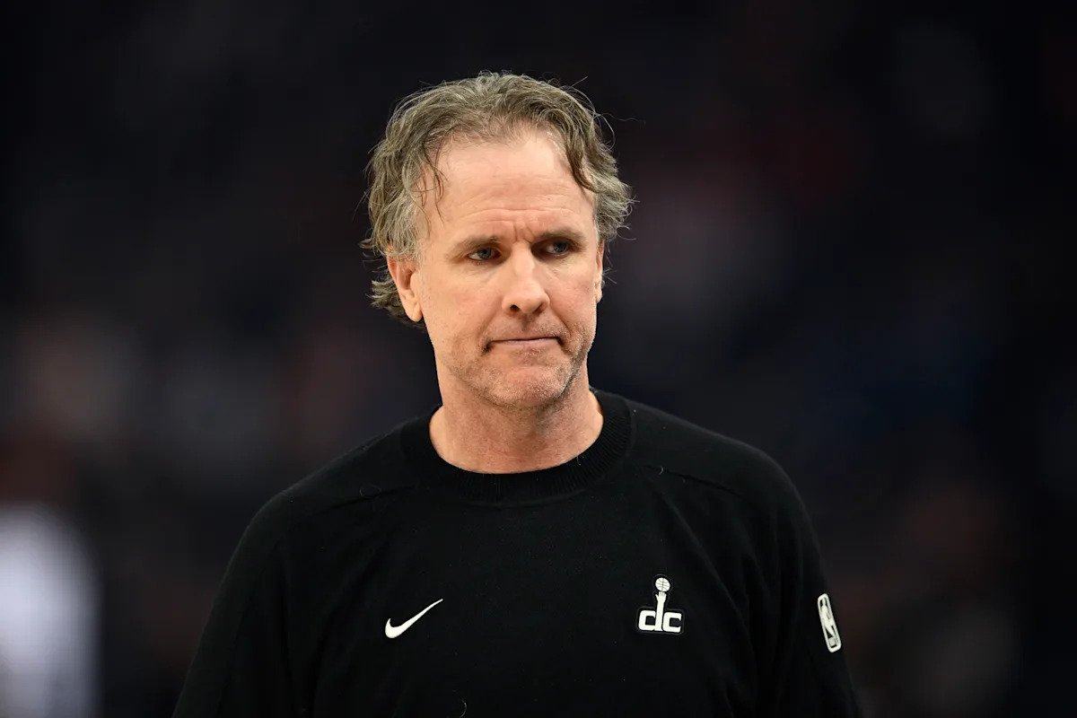 Los Wizards “esperan” que Brian Keefe regrese como entrenador en jefe después de terminar últimos en la temporada 2025-26.