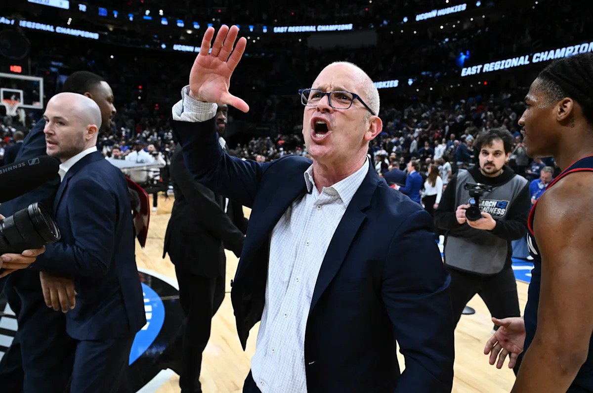 Los precios de las entradas para la Final Four de 2026 cayeron significativamente después de que Duke perdiera ante UConn en el Torneo Elite Eight de la NCAA.