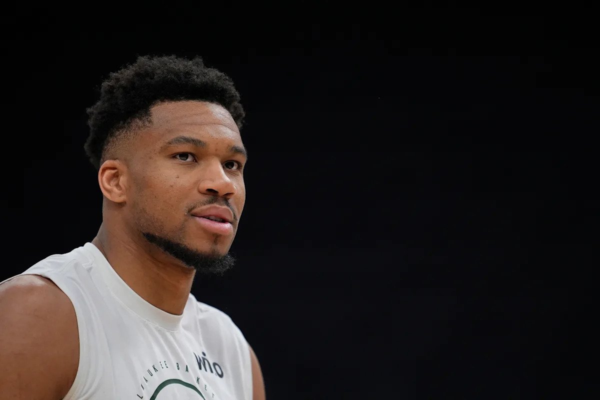 Según los informes, los Bucks dijeron a los investigadores de la NBA que Giannis Antetokounmpo rechazó una práctica de 3 contra 3 como parte del protocolo de regreso al juego.