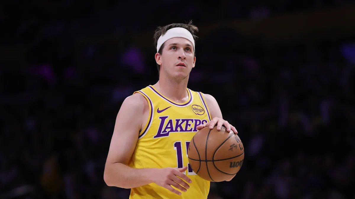 Austin Reaves de los Lakers se perderá el resto de la temporada regular por una distensión en el oblicuo