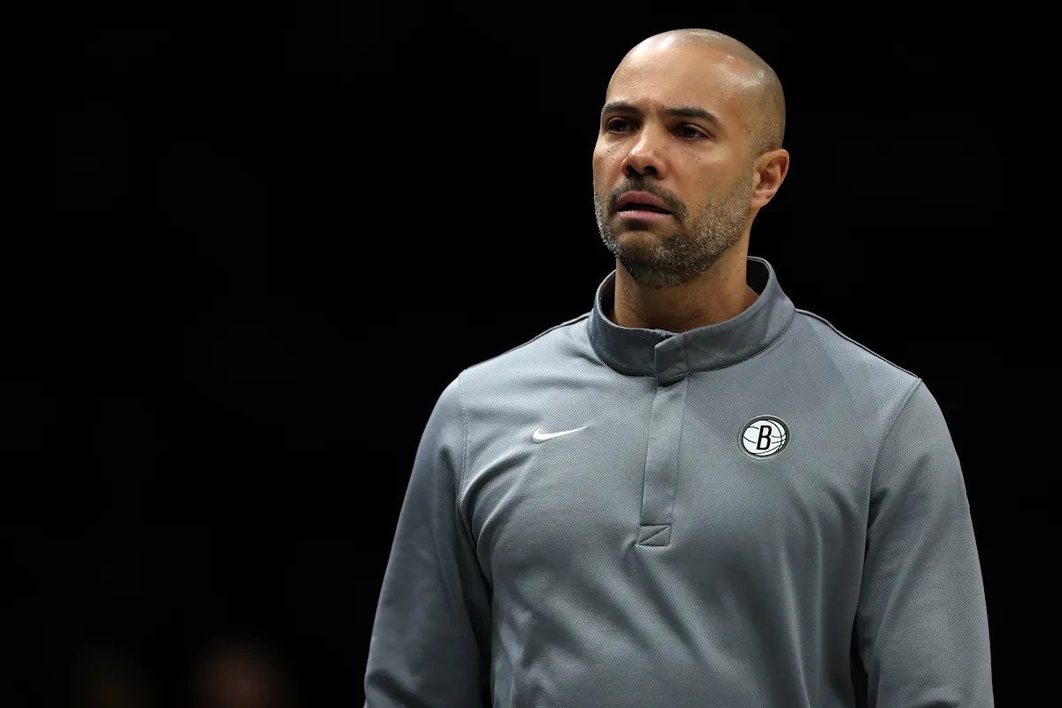El entrenador de los Brooklyn Nets, Jordi Fernández, amplía su plantilla por varios años