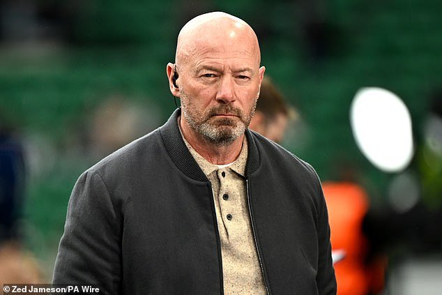 Alan Shearer predice que Eddie Howe NO será el entrenador del Newcastle la próxima temporada y acusa a los “terribles” jugadores de Toon de “arrojarlo debajo del autobús”.