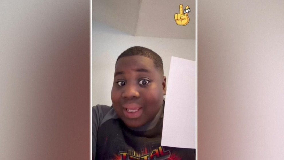 MIRA: Niño se vuelve viral compartiendo su amor por la ciencia