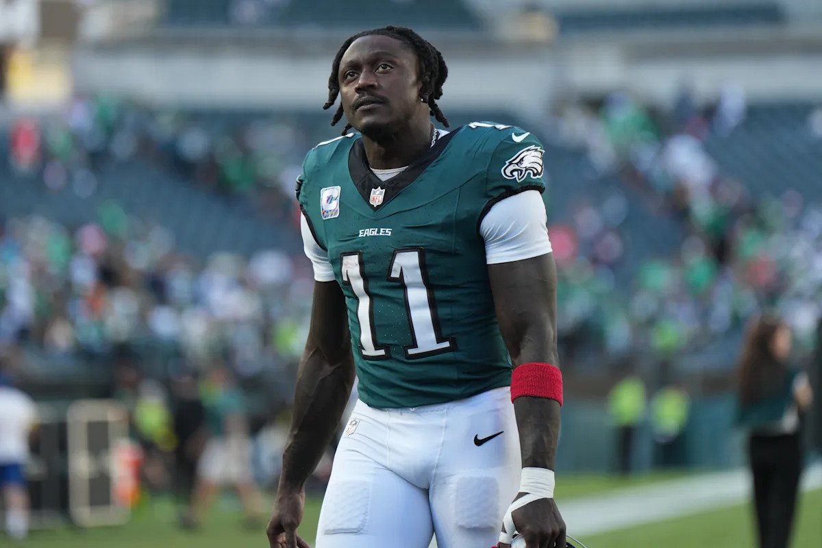 Draft de la NFL 2026: aquí está quién podría estar en movimiento antes y después, incluido AJ Brown de los Eagles y el dúo de vanguardia de los Steelers