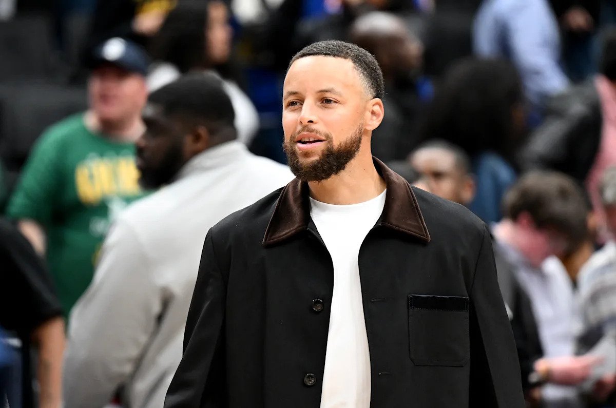 Stephen Curry dice que no hay “nada estructuralmente malo” en su rodilla antes de su regreso después de una ausencia de 27 juegos.