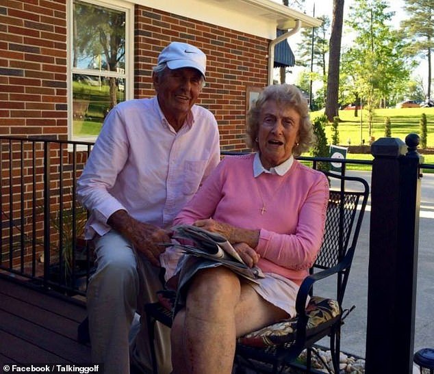 Ira entre los jefes del Masters porque la familia se niega a vender una casa de 1.900 metros cuadrados junto a un legendario campo de golf en medio de la compra del club por 300 millones de dólares.