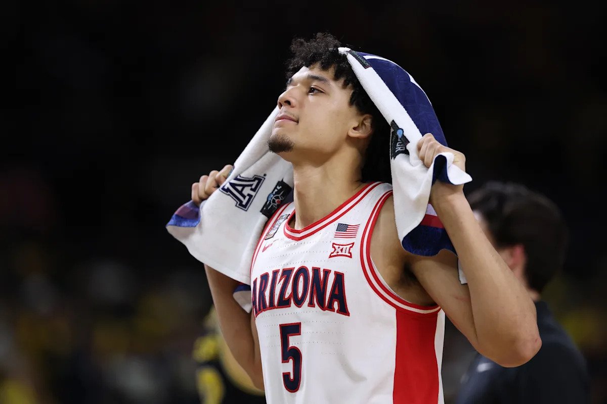 Después de las victorias en la Final Four de UConn y Michigan, todavía está claro que los estudiantes de primer año no pueden superar la experiencia en tiempos decisivos.