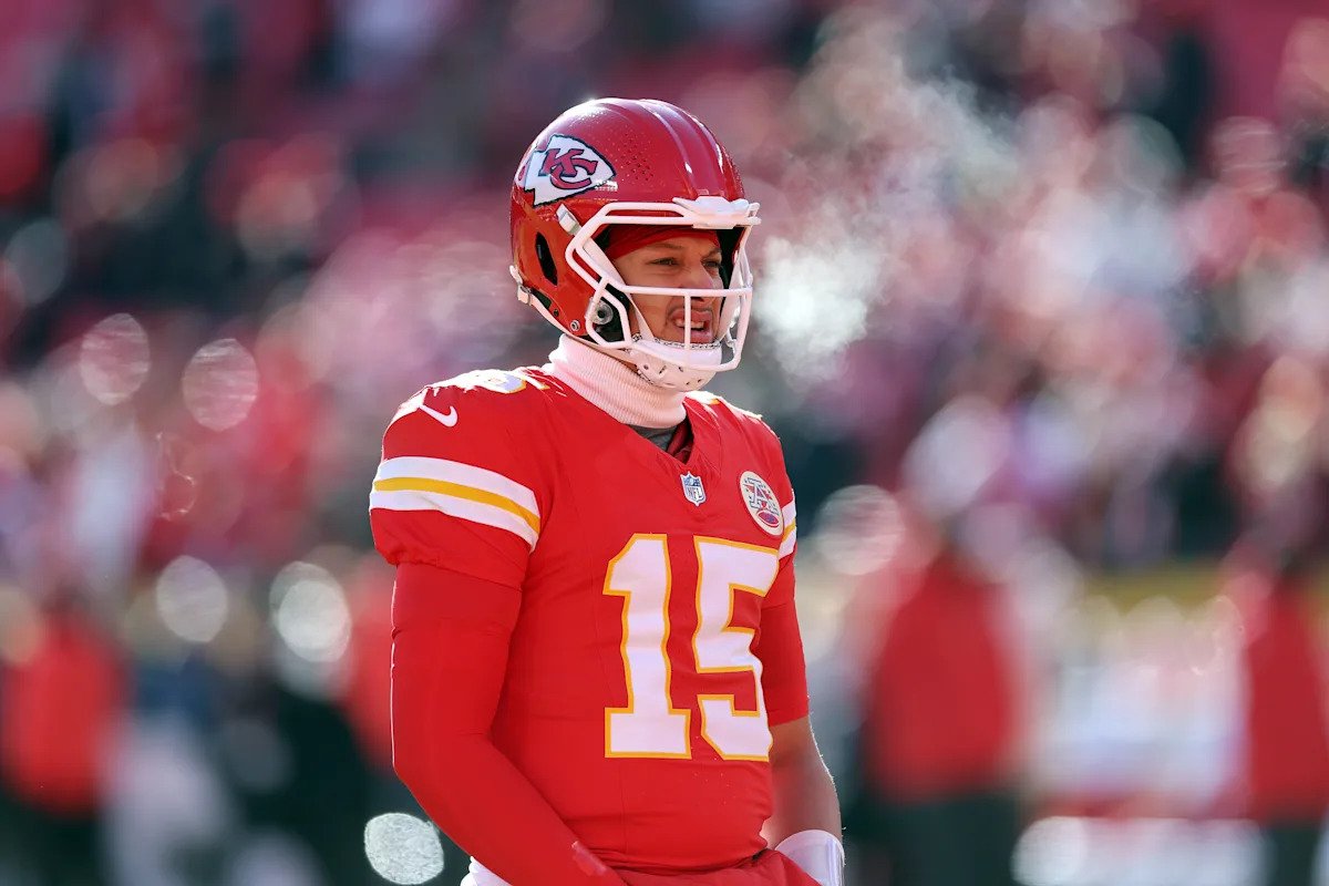 Patrick Mahomes y Jayden Daniels entre los QB lesionados notables: esto es lo que esto podría significar para el Fantasy Football en 2026