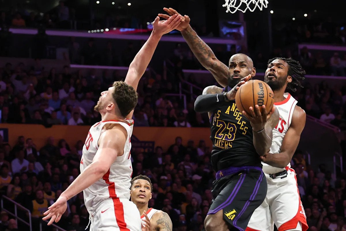 Dónde ver Los Angeles Lakers vs. Houston Rockets Juego 3 de los playoffs de la NBA: transmisión en vivo, hora de inicio, canal de televisión, probabilidades para el viernes 24 de abril