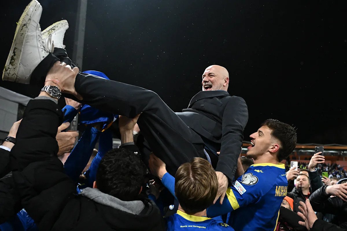 A 69 días del Mundial: el exprofesional del poker que lidera Bosnia-Herzegovina