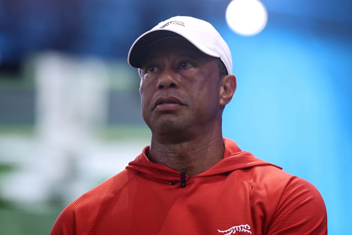 Tiger Woods anuncia que se alejará “por un tiempo” para recibir tratamiento tras un accidente