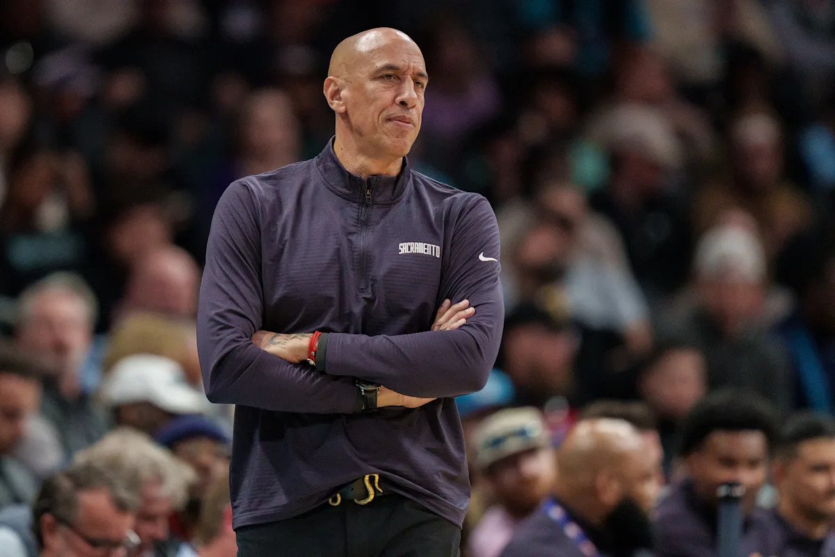 La NBA no encuentra pruebas de que Doug Christie de los Kings intentara perder el partido de los Warriors tras los comentarios de Draymond Green