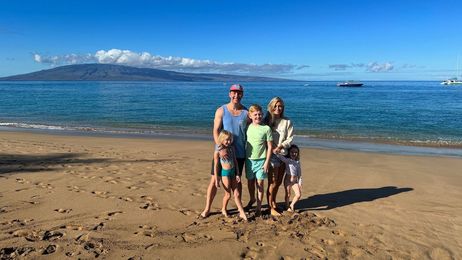 Esposa recuerda a su esposo que murió salvando a sus hijos de la actual