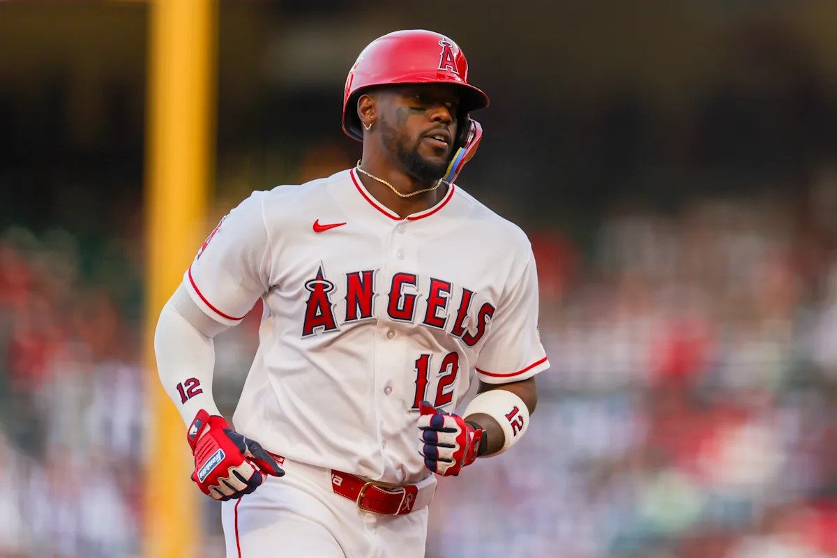 Jorge Soler de los Angelinos anota primero tras cumplir suspensión por pelear con Reynaldo López de los Bravos