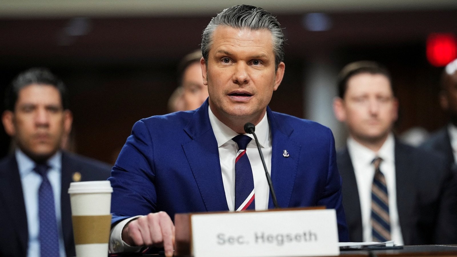 Hegseth reitera su ataque a los disidentes en la guerra de Irán como el “mayor enemigo”
