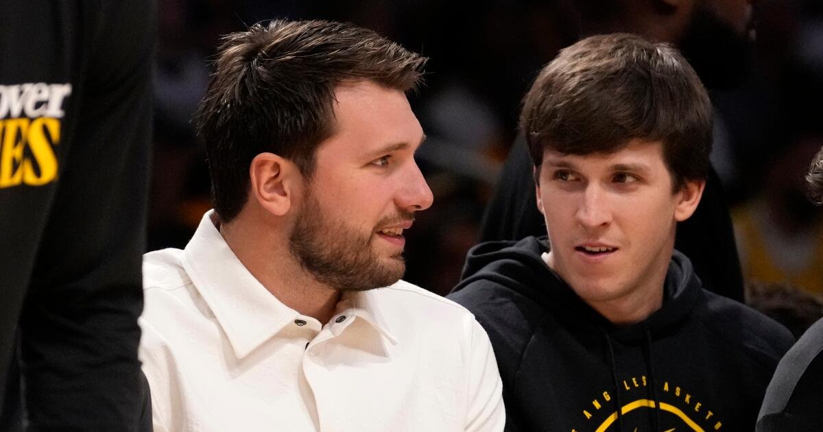 Cómo Luka Doncic todavía les da a los Lakers un gran impulso en los playoffs