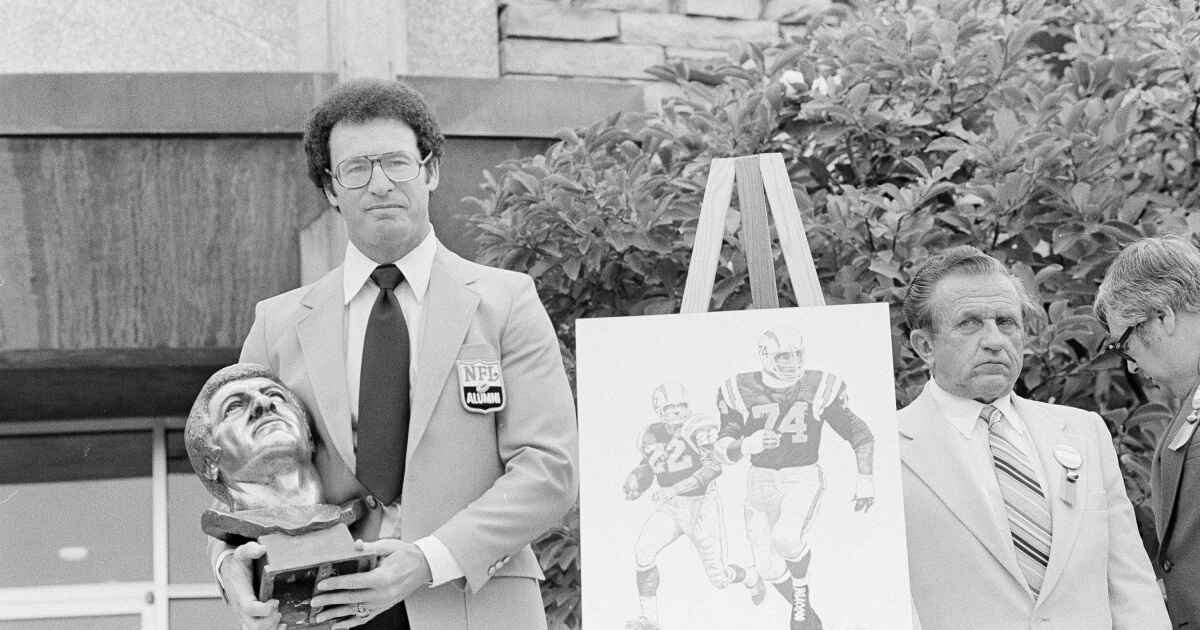 El regreso de Philip Rivers trae de vuelta los recuerdos del miembro del Salón de la Fama Ron Mix