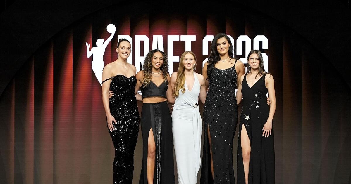 Lauren Betts, Gabriela Jaquez y Kiki Rice fueron seleccionadas en el draft de la WNBA