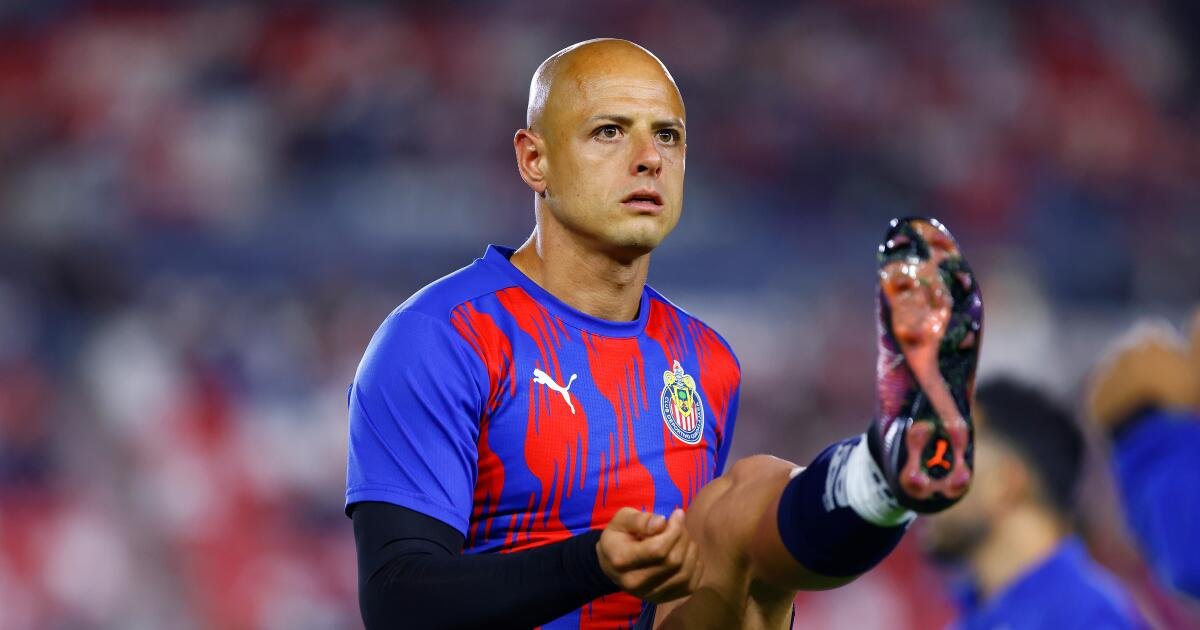 “Chicharito” se unirá al equipo de transmisión de Fox para el Mundial 2026