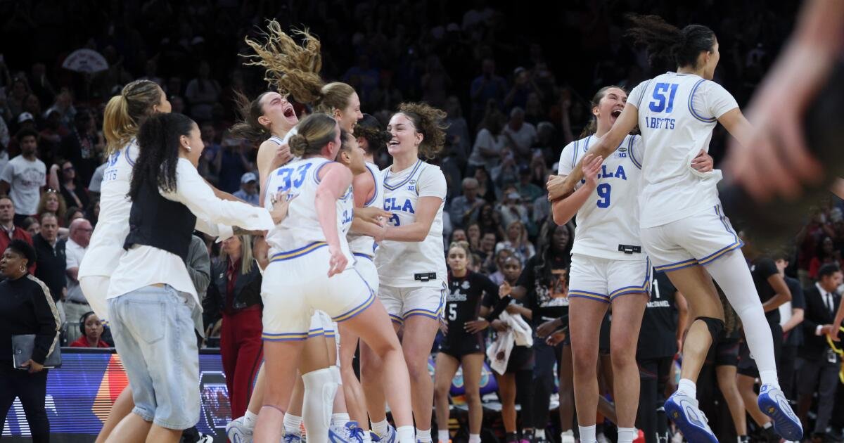 UCLA vence a Carolina del Sur por el título nacional de baloncesto femenino de la NCAA
