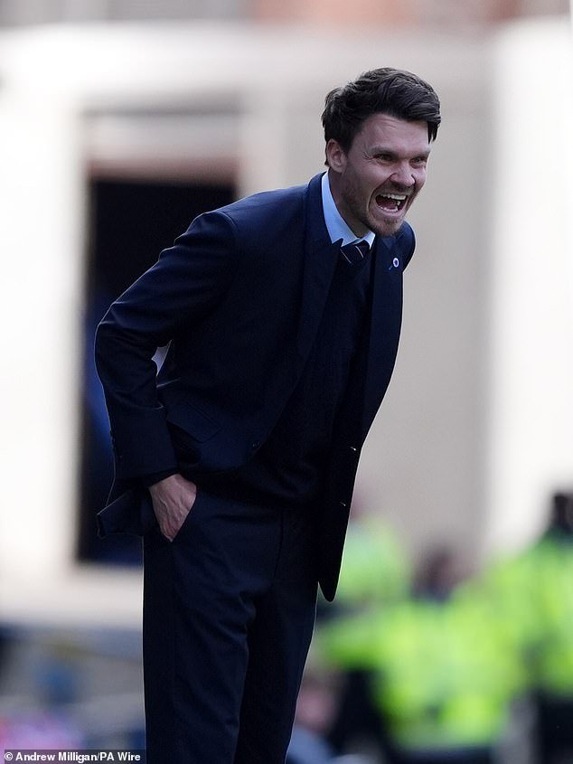 El jefe de los Rangers, Danny Rohl, evoca entusiasmo antes de la pelea por el título que debe ganarse en Tynecastle