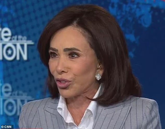 Jeanine Pirro dice que el Servicio Secreto FUE alcanzado por la bala del tirador de la cena de los corresponsales… mientras Jake Tapper de CNN repite la desagradable línea del manifiesto que provocó a Trump