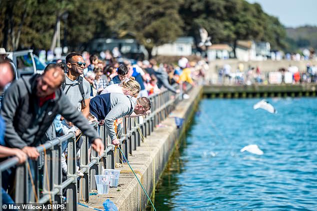 La RSPCA pide que se prohíba la pesca de cangrejos porque causa “dolor y estrés”, pero el llamamiento de la organización benéfica para el bienestar animal ha sido calificado de “absolutamente ridículo”.