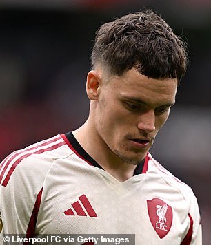 Jamie Carragher insiste en que la “pobre” estrella del Liverpool lo ha tenido “MUY fácil” y admite que fue “demasiado amable” con el difícil fichaje de verano a principios de esta temporada.