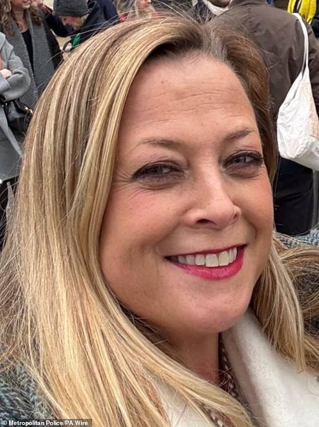 La hija del juez de Old Bailey estaba “muy preocupada” por estar con un compañero “enojado” días antes de que él la asesinara y volara su casa, según escucha el tribunal