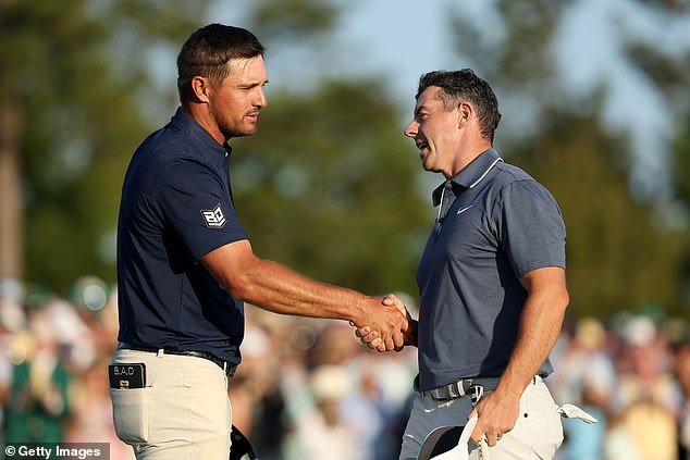 Rory McIlroy ataca brutalmente a Bryson DeChambeau mientras se burla de su némesis por regresar al PGA Tour