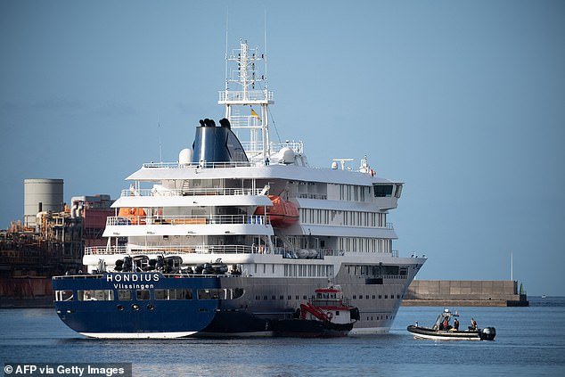 Un ciudadano estadounidense del crucero Nightmare dio “levemente positivo” por hantavirus, otro tiene síntomas