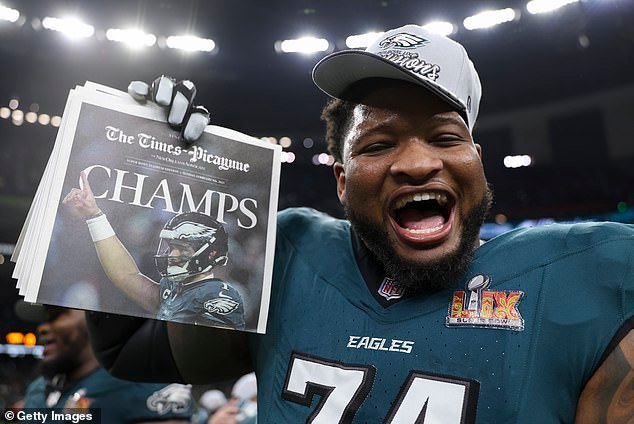 El jugador de los Philadelphia Eagles acusado de dejar a su novia embarazada de ocho meses rompe su silencio